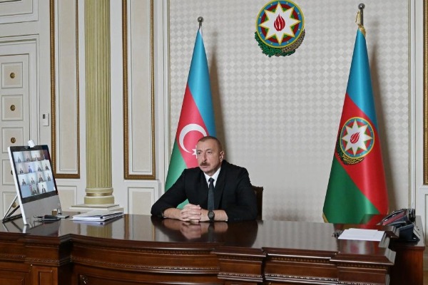 İlham Əliyev bəzi qurumların fəaliyyətini tənqid etdi         İNFRASTRUKTUR
